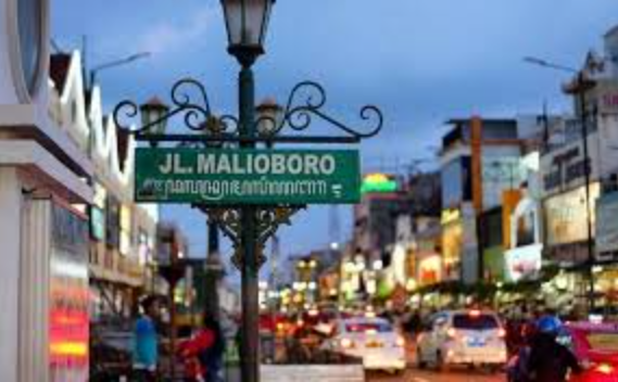 Malioboro: Destinasi Wisata Menarik di Yogyakarta